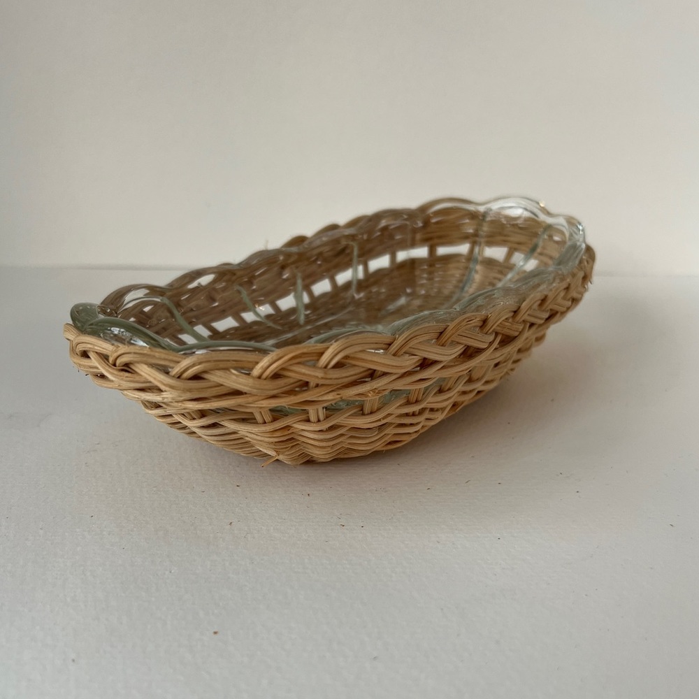 Crystal butter dish in wicker tray